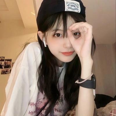 碧窗艳影 海报